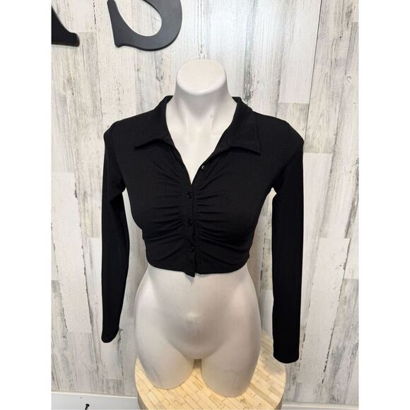 Black crop top - Picture 3 of 7